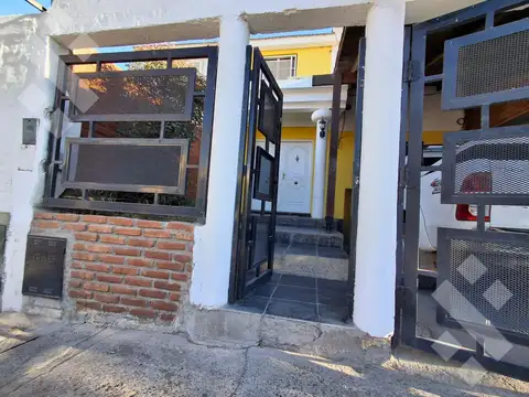 Depto Tipo Casa en Venta en Neuquen, USD 155.000