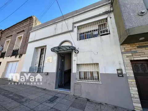 CASA EN VENTA - CAMPANA