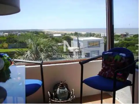 Casa en Venta en Punta Piedras, USD 500.000