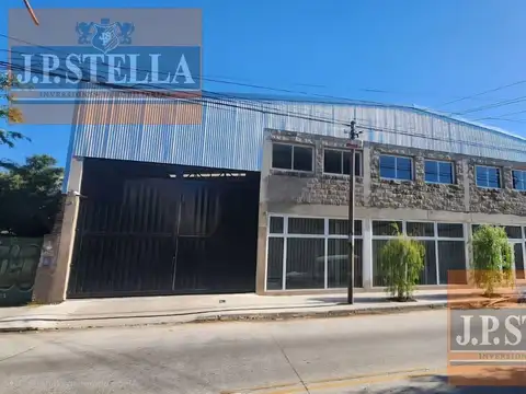 Galpón Comercial 1117 m² a estrenar c/ Local, Oficinas, Baños y Vestuarios - Moron