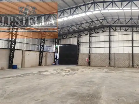 Galpon en Alquiler 52  mts Fondo