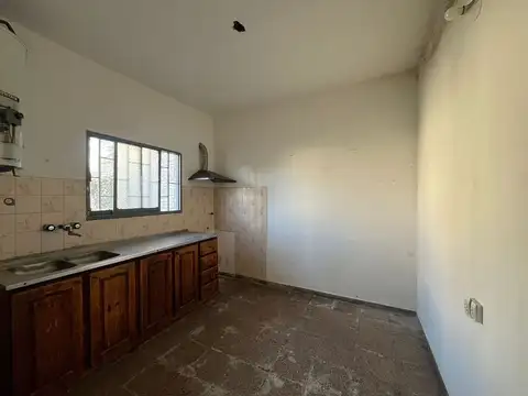 VENTA CASA A REFACCIONAR 2 DORMITORIOS CORDOBA