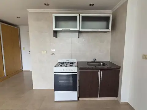 VENTA MONOAMBIENTE BALCON CONTRAFRENTE  FLORESTA