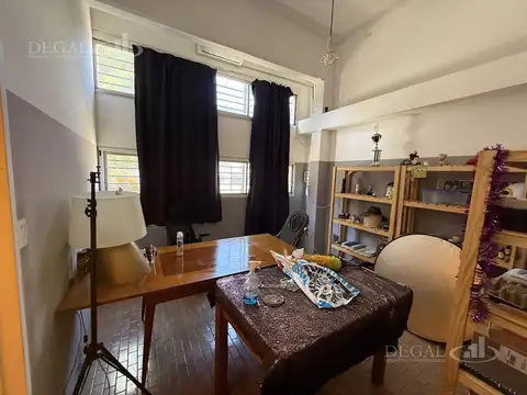 Galpon en Alquiler 8  mts Frente