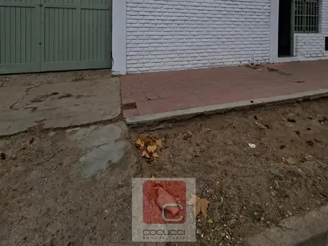 Local en Alquiler en Villa Nueva de Guaymallen, $ 850.000