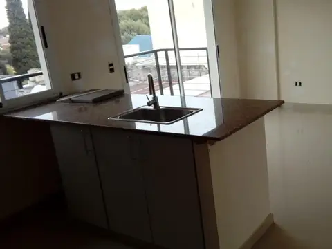 Departamento en Venta con 2 cocheras