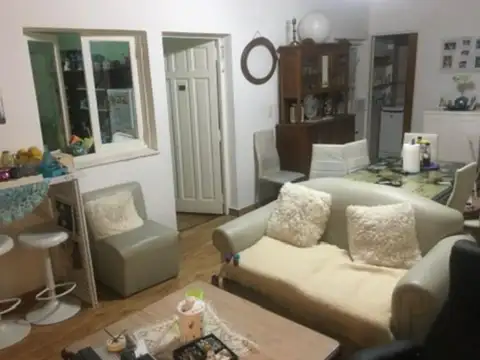 Depto Tipo Casa en Venta de 4 ambientes