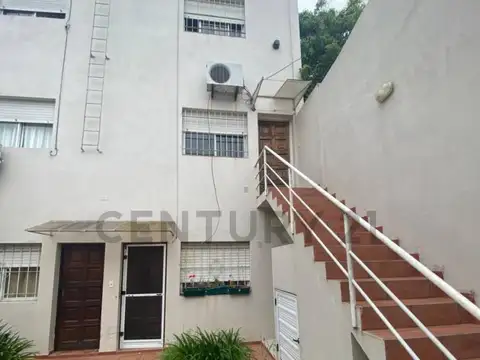 27 e/ 38 y 39 300, Piso 9