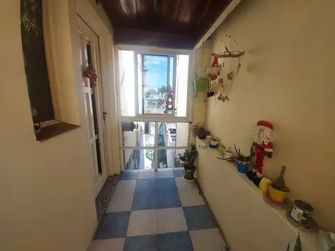 Depto Tipo Casa en Venta de 4 ambientes