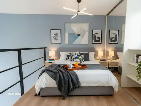 Laureana Ferrari 300