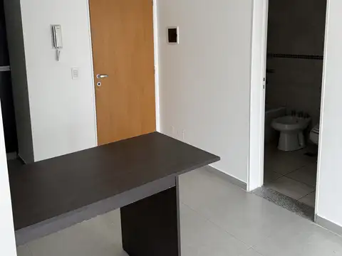 MONOAMBIENTE EN ALQUILER, CENTRO. ROSARIO