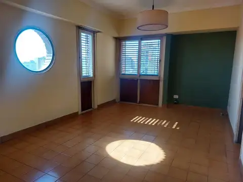 Departamento en Alquiler en Morón Sur, $ 400.000