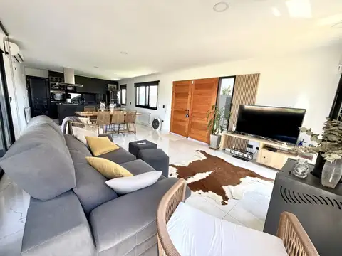Casa en Venta 1 año