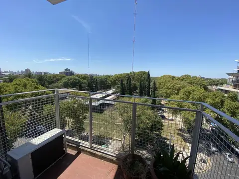 Departamento en Alquiler en Barrio España y Hospitales, $ 650.000
