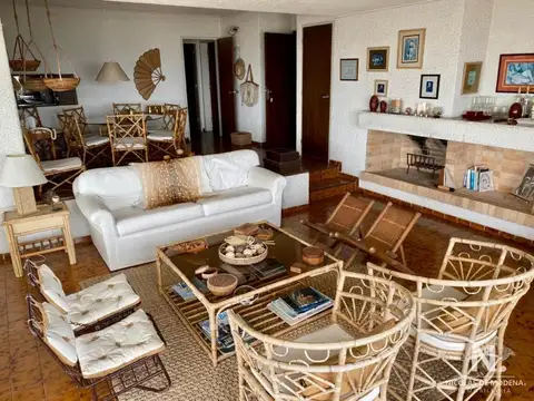 Departamento en Venta en Pinares, USD 350.000