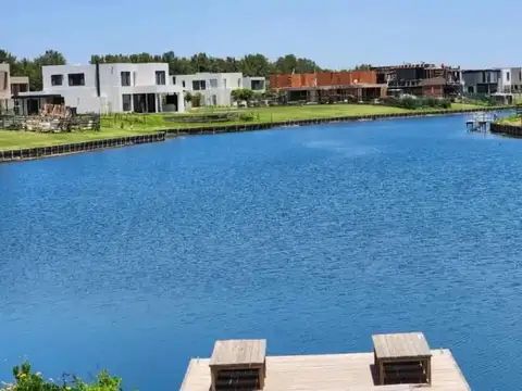 Casa en Venta en Nordelta Carpinchos, USD 650.000