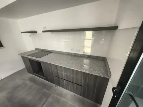 Casa en Venta en Moreno, USD 159.000