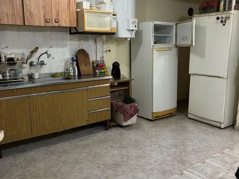 Casa 5 ambientes con 1 baño