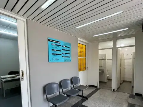 Oficina en Alquiler al Este