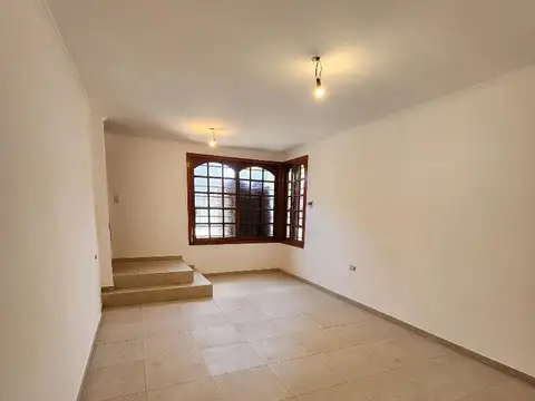 Matanza 1300, Piso PB