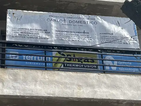 Edificio en block a terminar en venta Monte Castrro