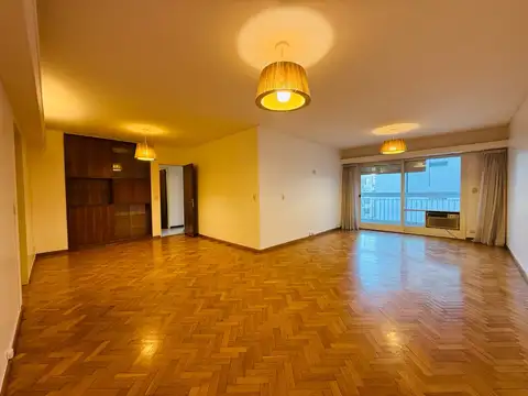 Departamento en Alquiler de 3 dormitorios