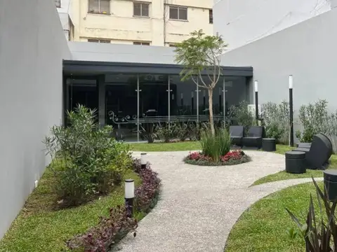 VENTA MONOAMBIENTE · DIVISBLE · BALCON · PISO ALTO