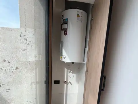 1 amb c/balcon aterrazado y espacio lavarropas