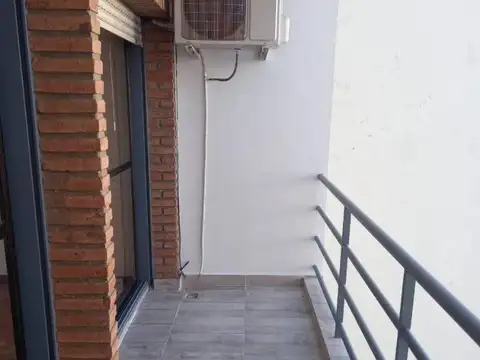 Departamento en Alquiler con 1 cochera