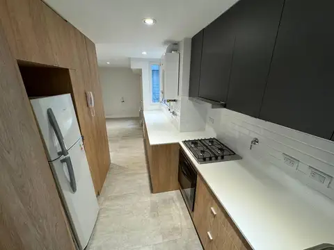 Departamento en Venta en Plaza Colon, USD 169.900