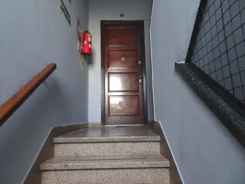 Depto Tipo Casa en Venta de 2 ambientes