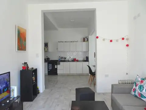 Depto Tipo Casa en Venta 53 años