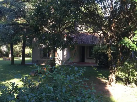 Casa en Venta con 10 cocheras