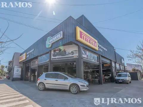 Excelente Local en San Isidro