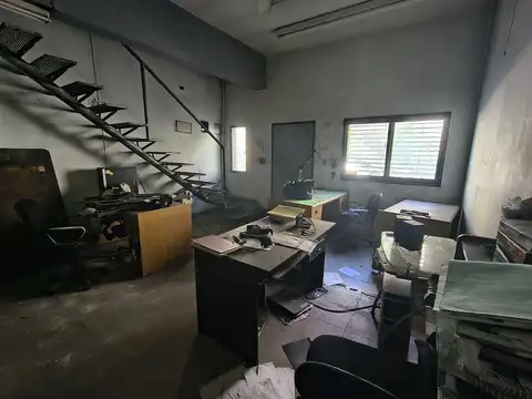 GalpÃ³n - Alquiler - Argentina, Capital Federal - BRANDSEN 1900