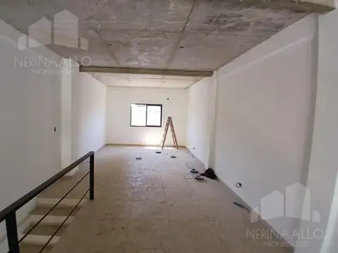 Local en Venta en Barrio Parque Leloir, USD 185.000