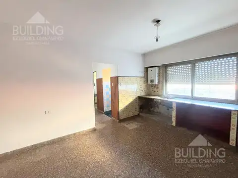 PH a refaccionar de dos dormitorios en venta