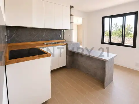 Departamento 1 Dormitorio con Terraza Propia en Complejo Cerrado – Pueyrredón