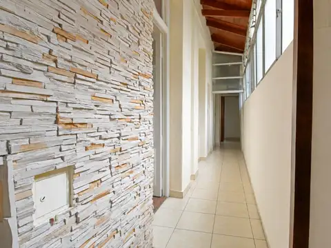 Avenida Rivadavia 3800