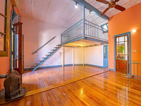 Depto Tipo Casa en Venta de 2 ambientes