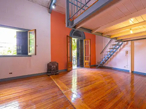 Depto Tipo Casa en Venta 46 años