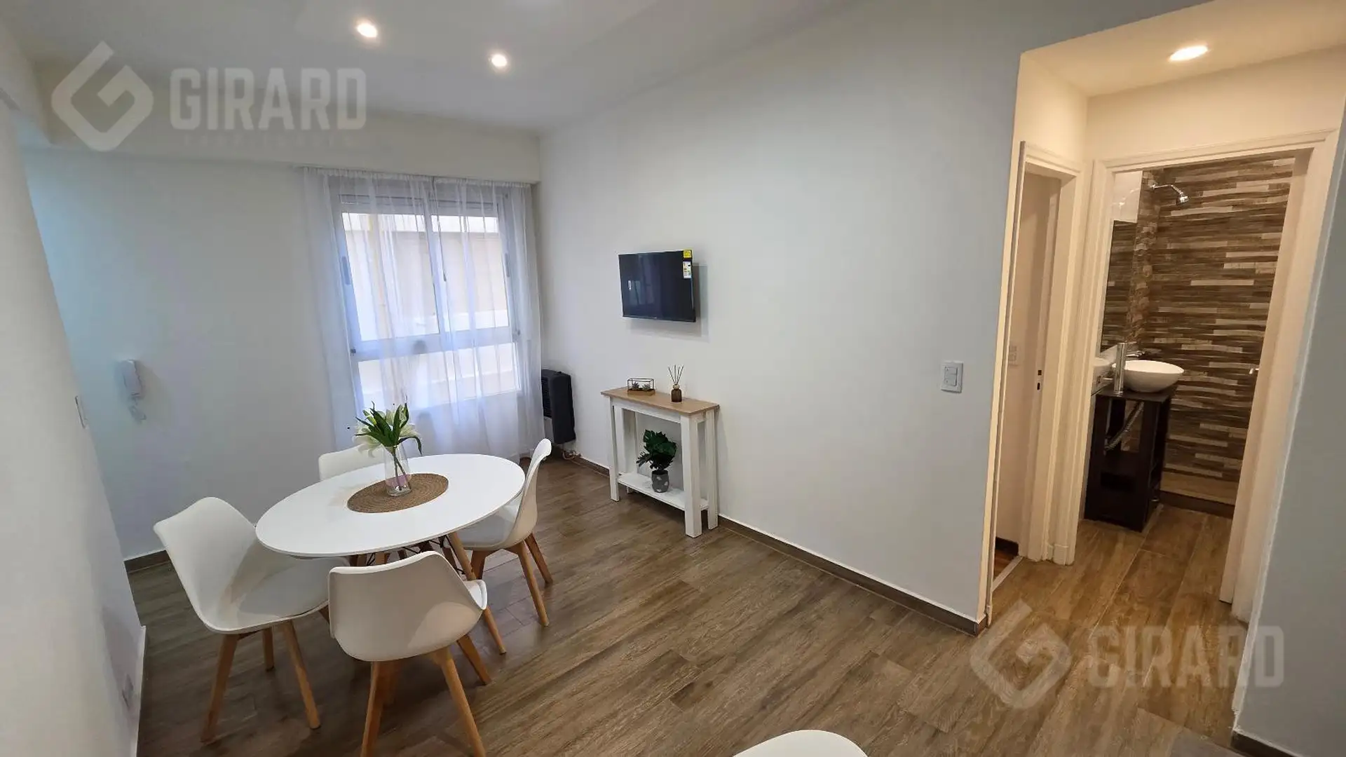 Depto 2 amb, 34m² lateral reciclado — Centro