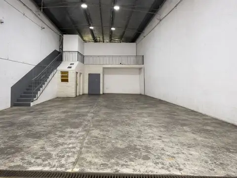 Galpon en Venta en Boedo, USD 295.000