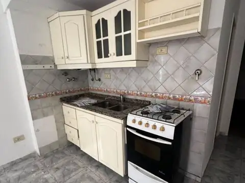 Depto Tipo Casa en Venta de 2 ambientes