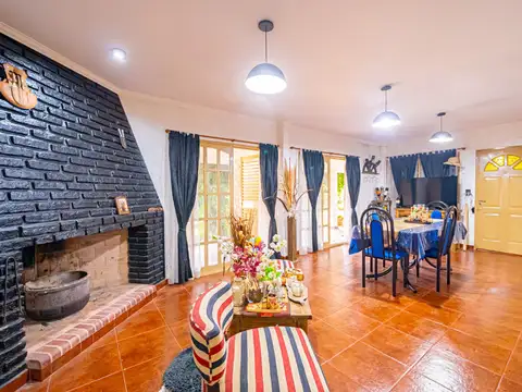 VENTA CASA CAMPO CON TANQUE AUSTRALIANO CABALLERIZ