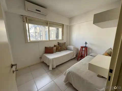Venta departamento monoambiente en Retiro