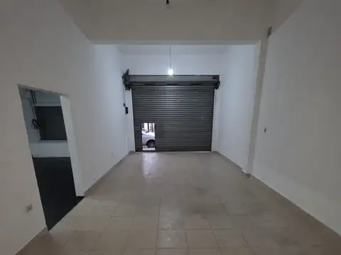 Local - Alquiler - Argentina, Lanús - AV JUAN D PERON 3765