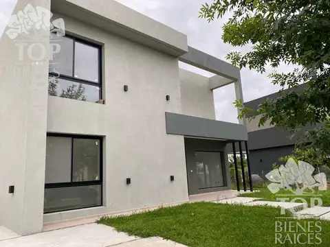 Casa  en Venta en Haras Santa Maria, Escobar, G.B.A. Zona Norte