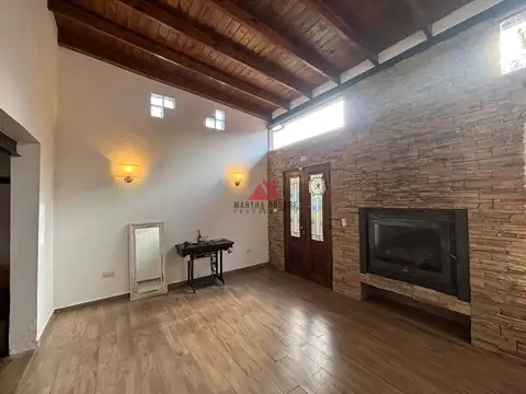 Casa  en Venta en Las Nazarenas, Pilar, G.B.A. Zona Norte