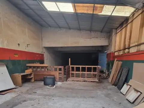 Galpon en Alquiler 25  mts Fondo